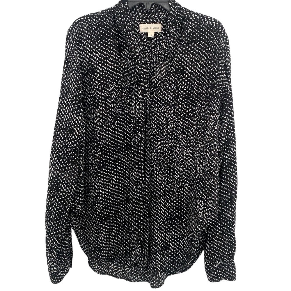 Cloth & Stone Hi-Low Long Sleeved Tie Neck Blouse Top